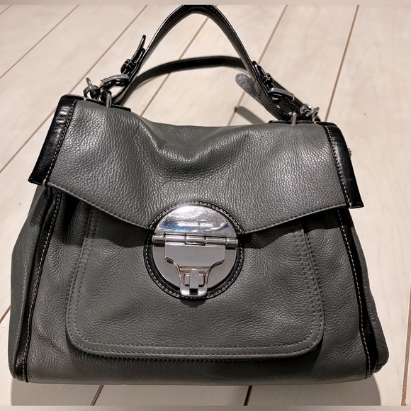 Rare Michael Kors large satchel - Picture 3 of 16